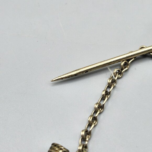 Victorian Style Lapel Pin Green Stone Wire Wrap Ornate - Picture 7 of 10